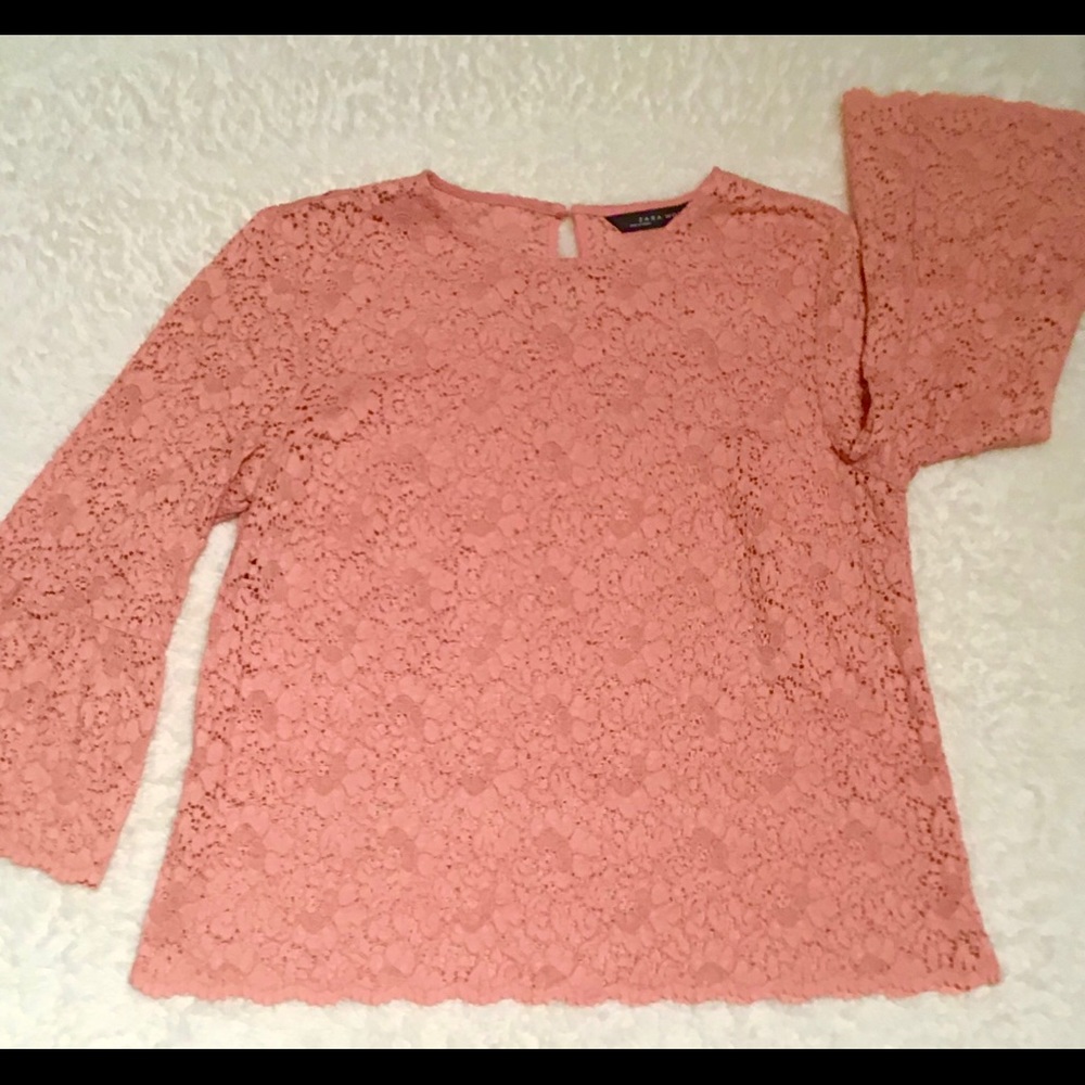 Women’s pink colored ZARA lace shirt/ size L